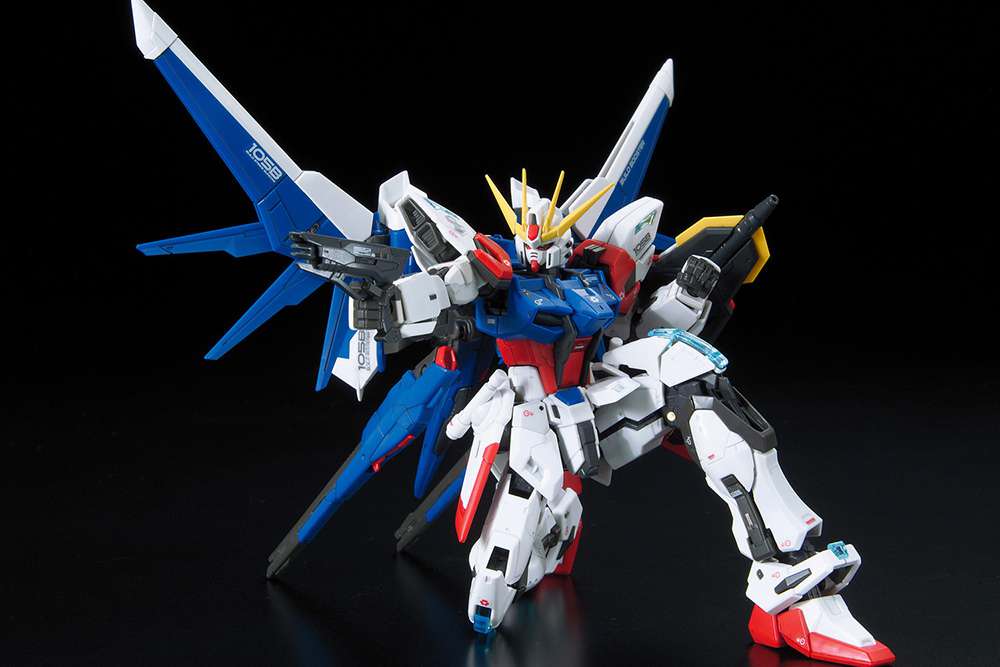 Rg 1/144 Gundam Build Strike Full Package